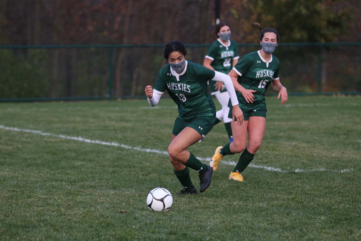 Madison Ansari soccer